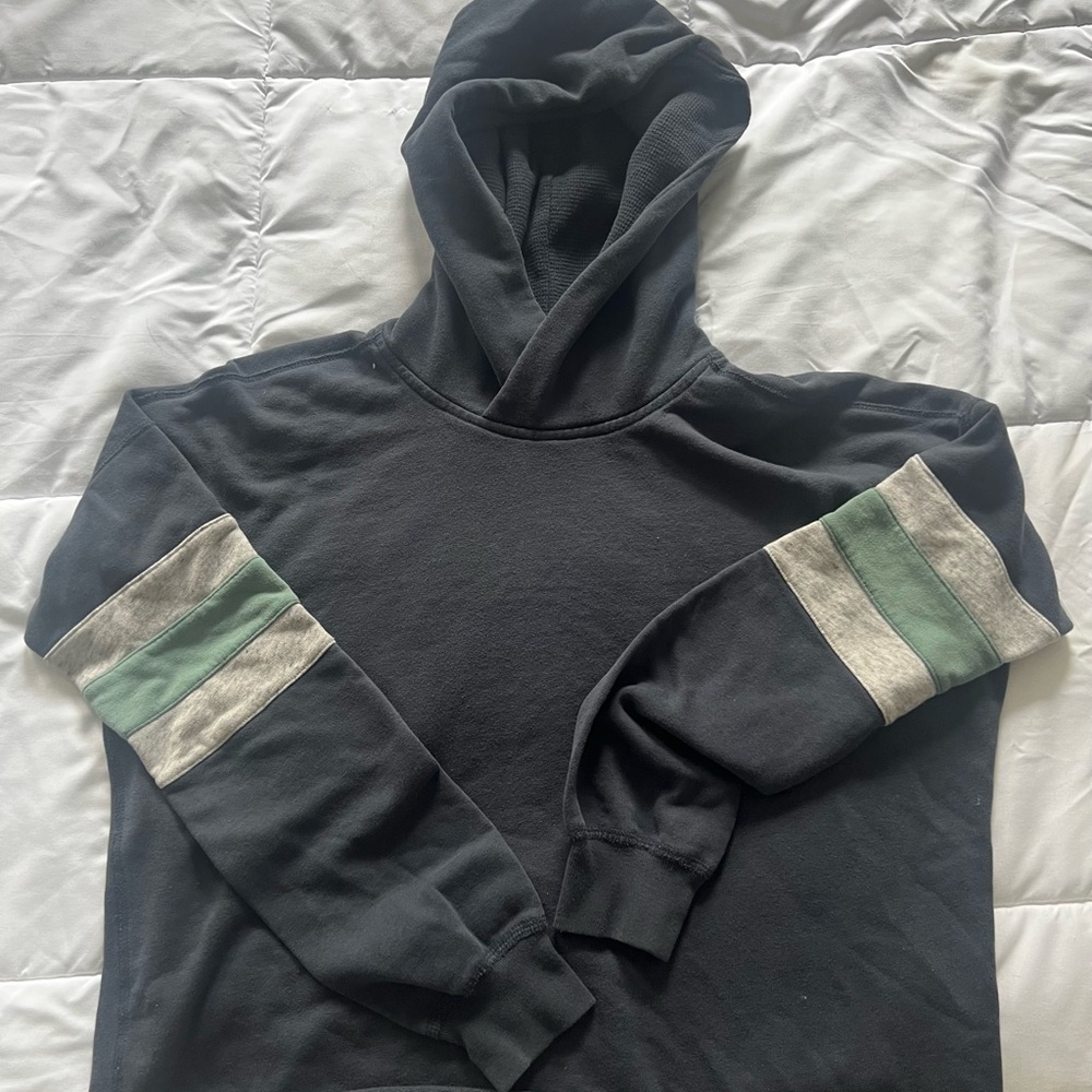Abercrombie navy  cropped Hoodie